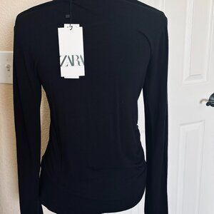 ZARA- long sleeves black shirt with side rouching